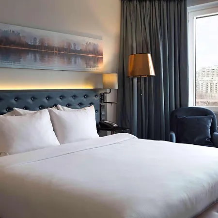 Hilton Hotel 5*