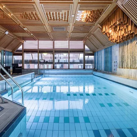Ξενοδοχείο Hilton 5*